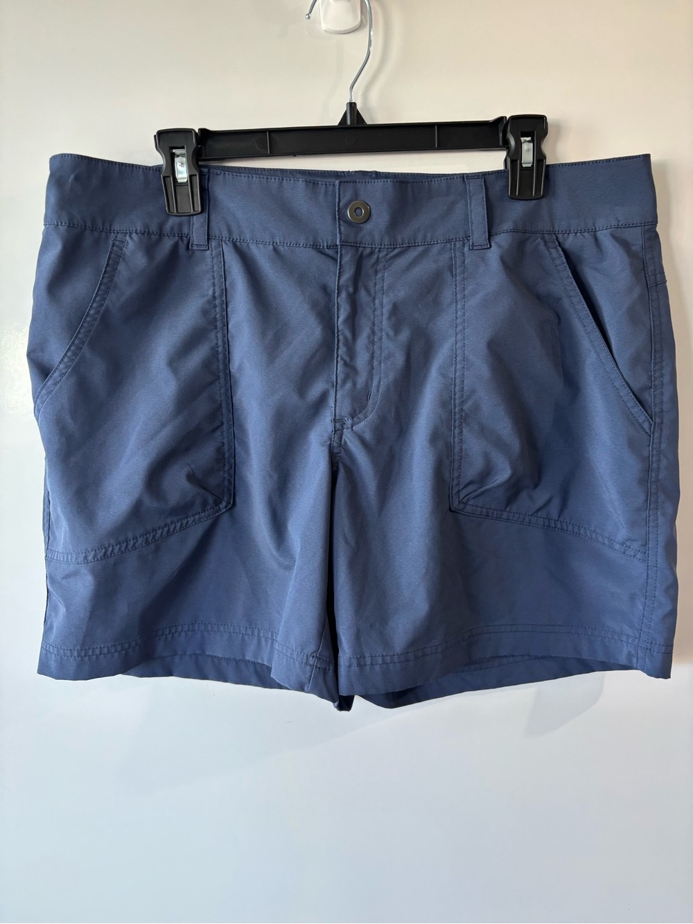Columbia Women’s Omni-shield Navy Flat Front Outdoor Shorts